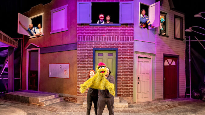 MusicTheaterWorks_AvenueQ_15